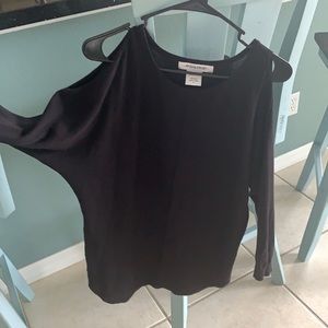 Women’s sweater top